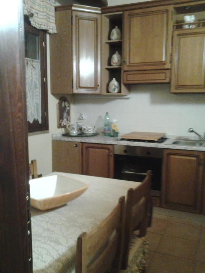 Casa Vacanze Torretta Apartment เตรวี ภายนอก รูปภาพ