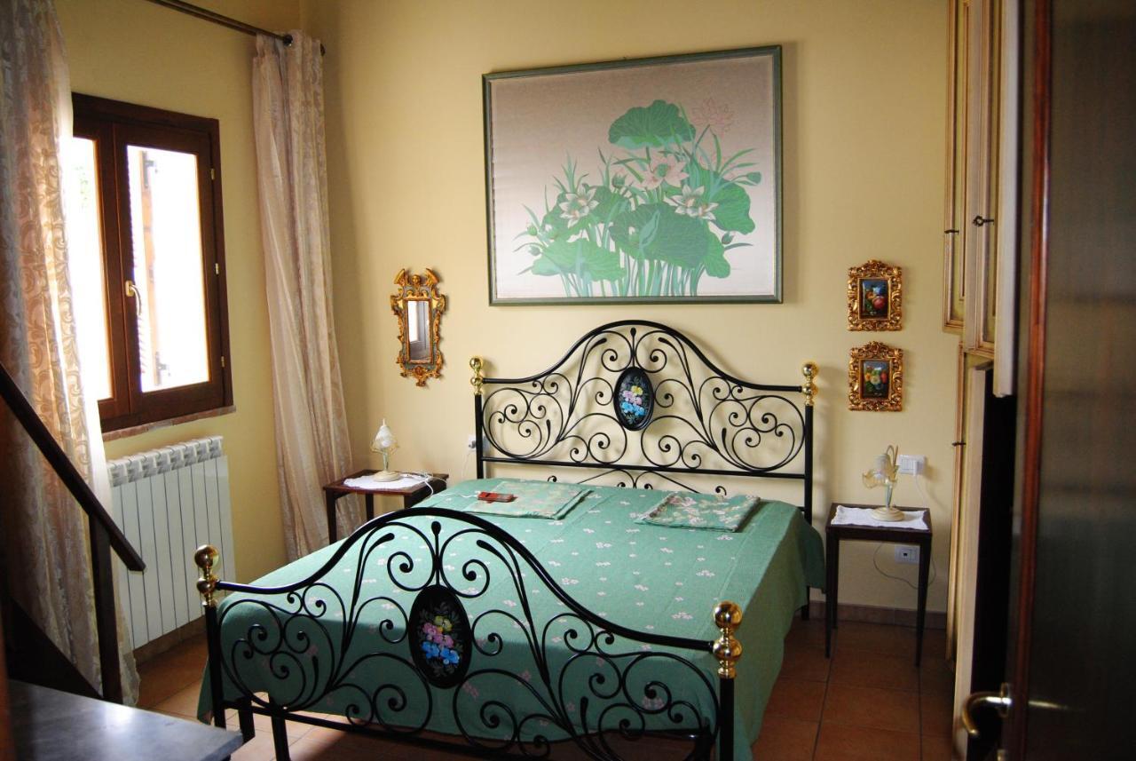 Casa Vacanze Torretta Apartment เตรวี ภายนอก รูปภาพ